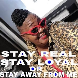 Meet your Posher, Debbie